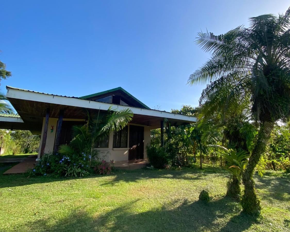 Villa Hortensias La Fortuna 外观 照片