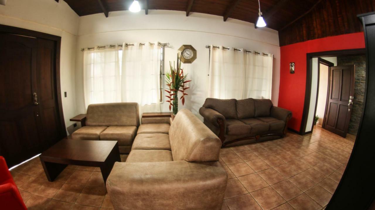 Villa Hortensias La Fortuna 外观 照片